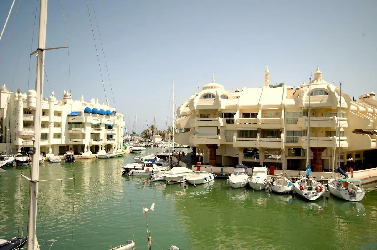 Puerto Marina Waterfront Apartment Benalmádena