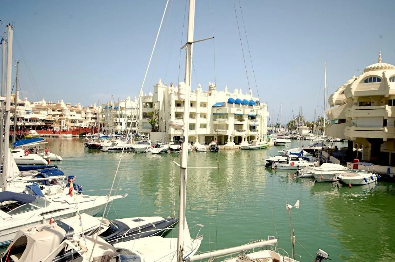 Puerto Marina Waterfront Apartment Benalmádena